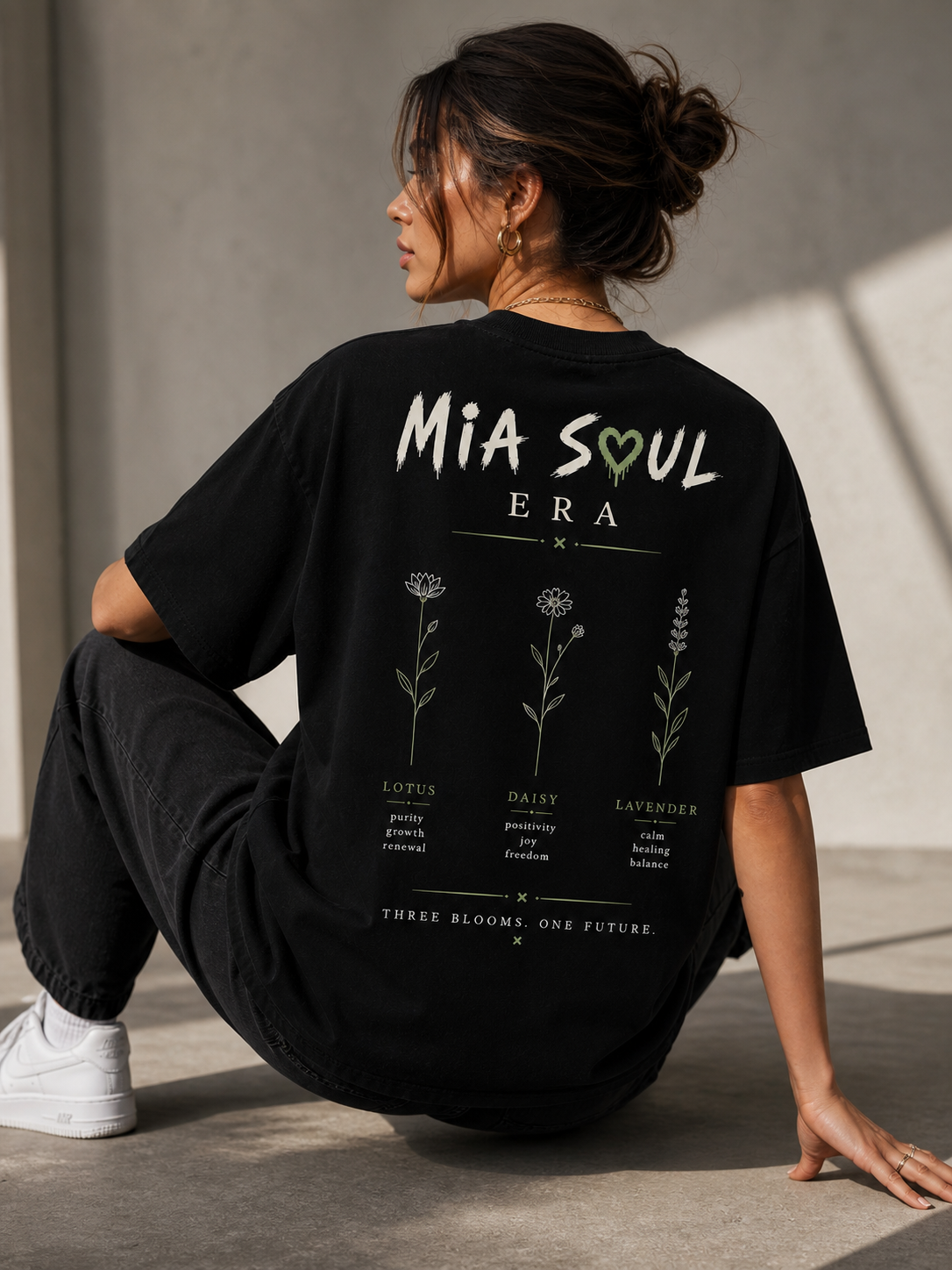 Three Blooms. One Future. shirt – zweite Produktansicht