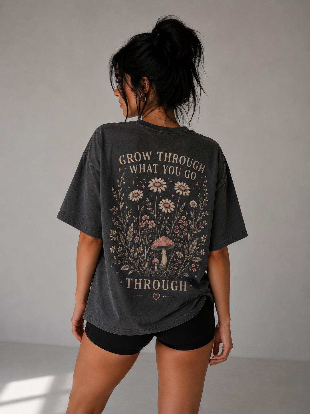 Through Oversize T-Shirt Damen – Rückenprint in zweiter Ansicht