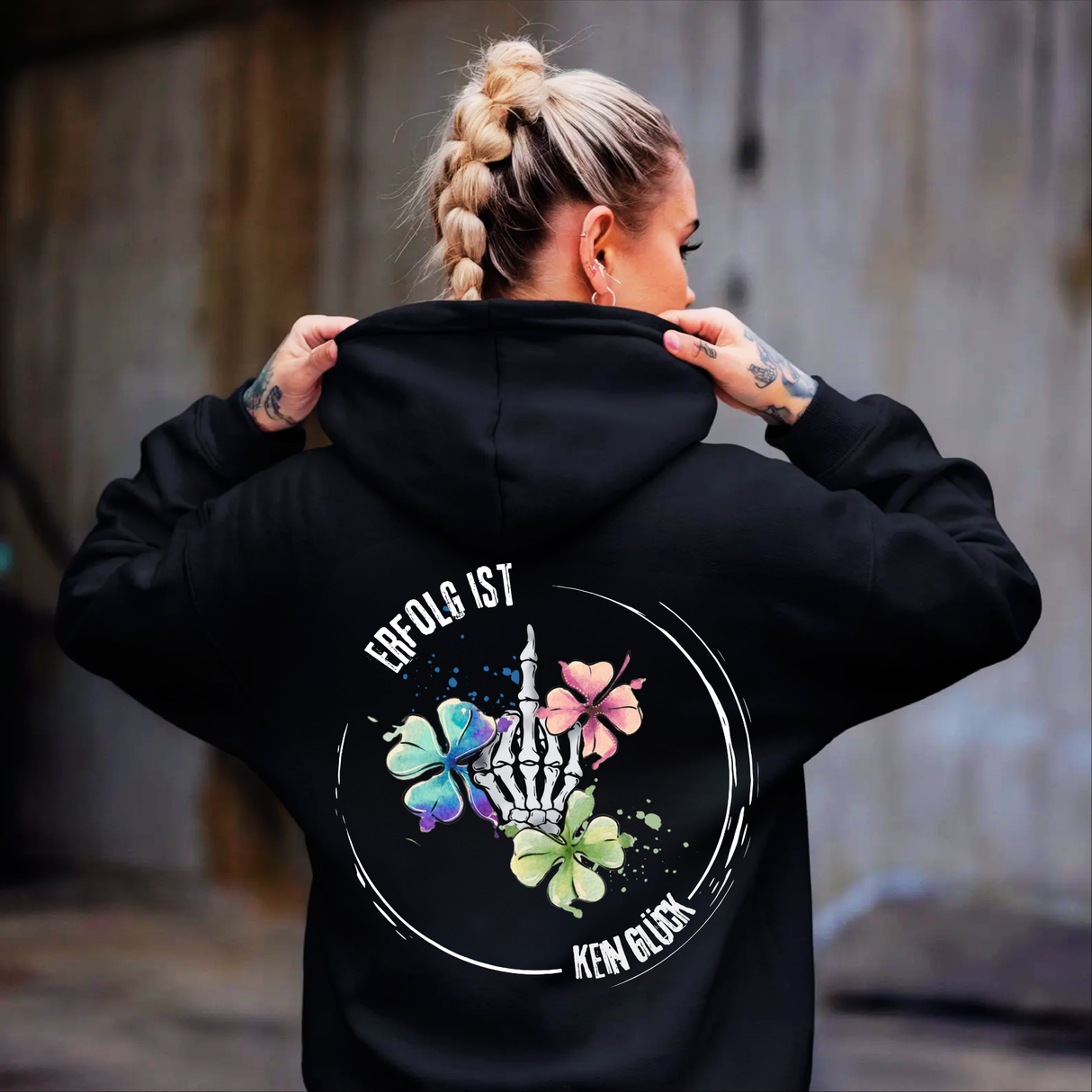 Erfolg ist kein Glück Hoodie – Produktansicht