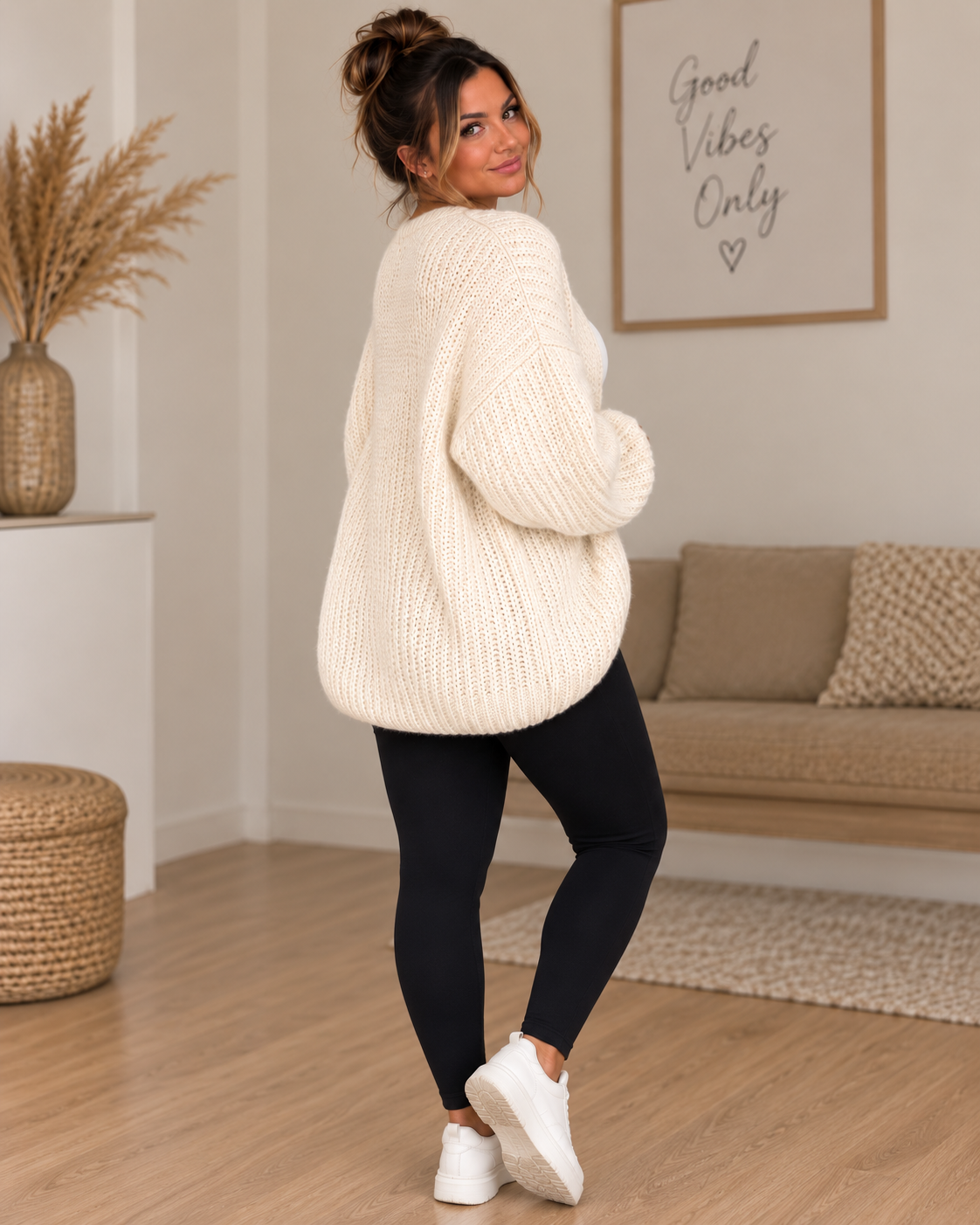 Creme  Oversize Strickjacke – Cozy & Chic